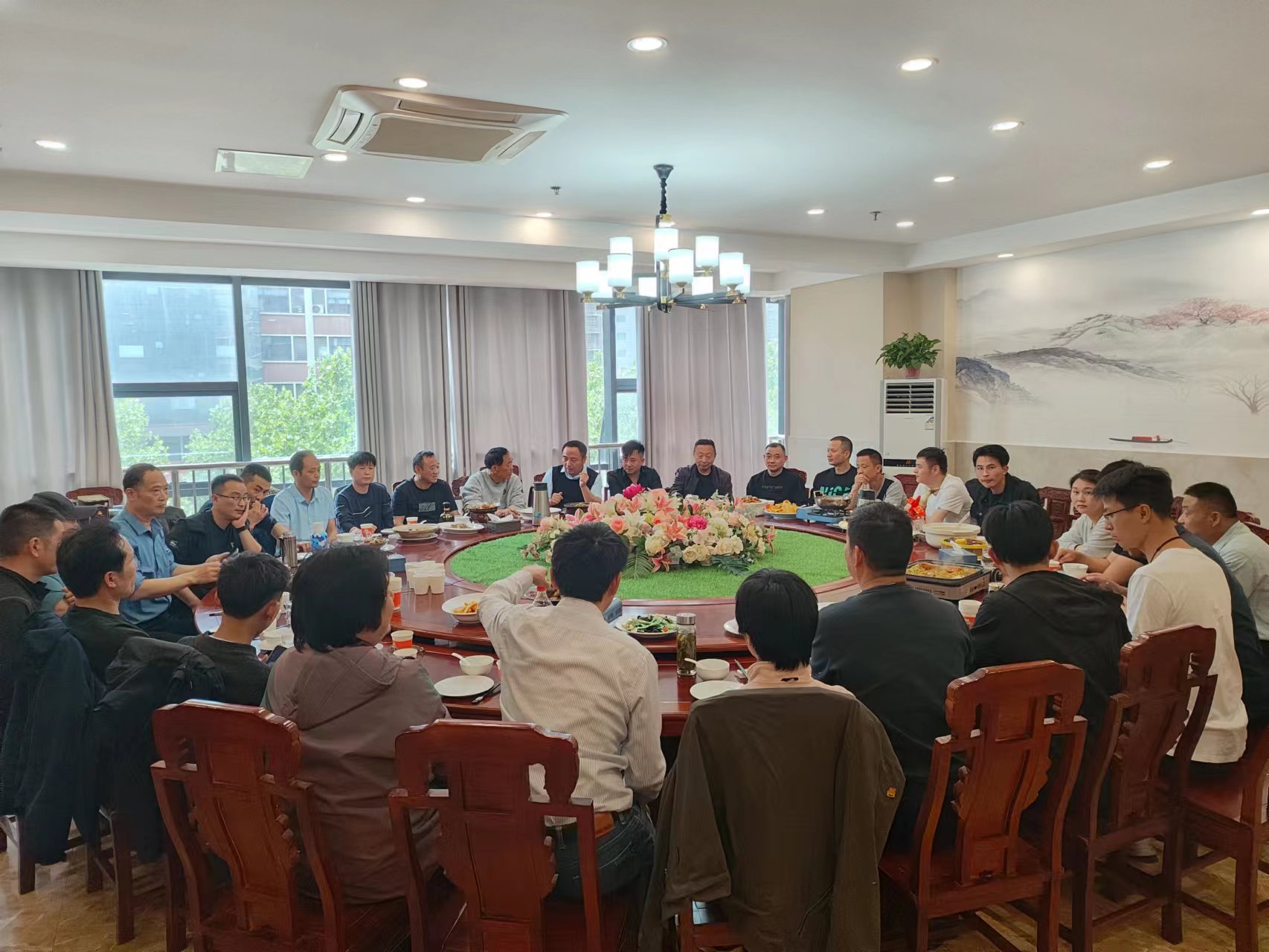 1682736968929554.jpg 1682736968929554.jpg